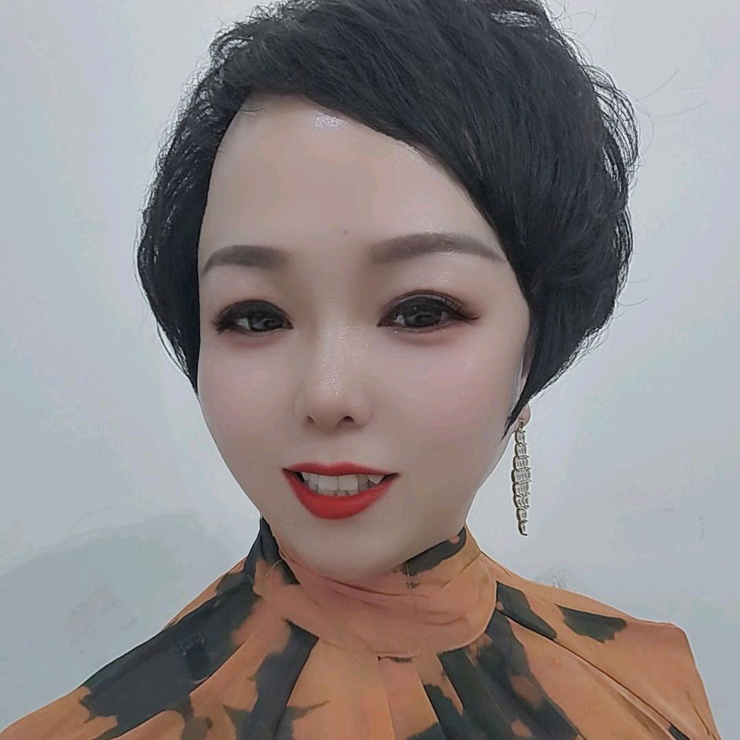 郑辉二楼闺蜜生活馆