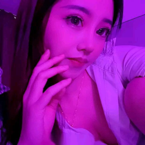 郡瑶