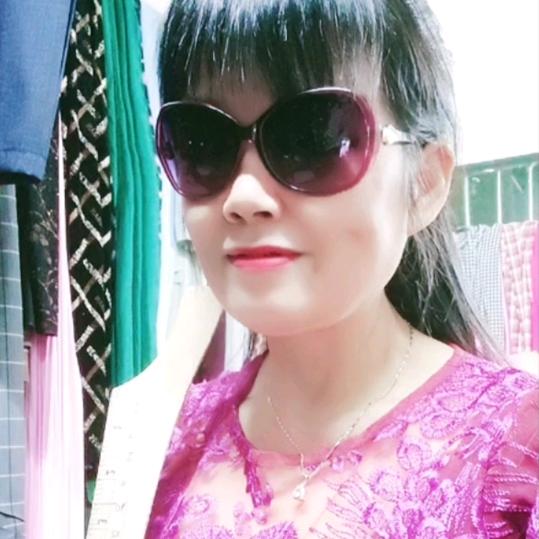 倩宇时装设计私人定制