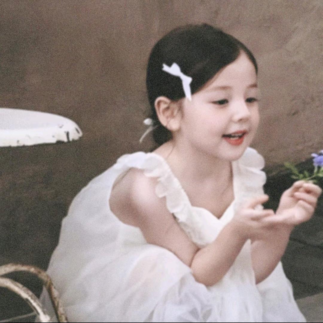 李小胖🧝🏻‍♀️
