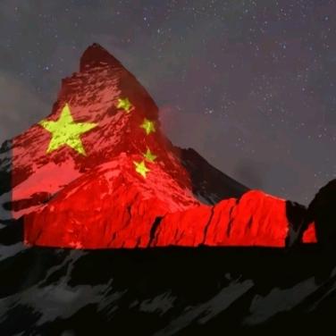 越笑越开朗的大男孩耶✌️