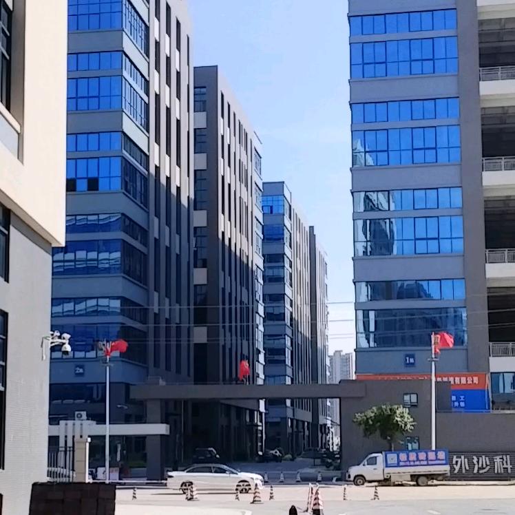 老常专业做室内装修。房屋维修。防水工程。