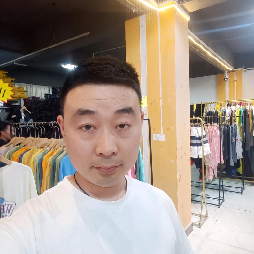 小武服装批发