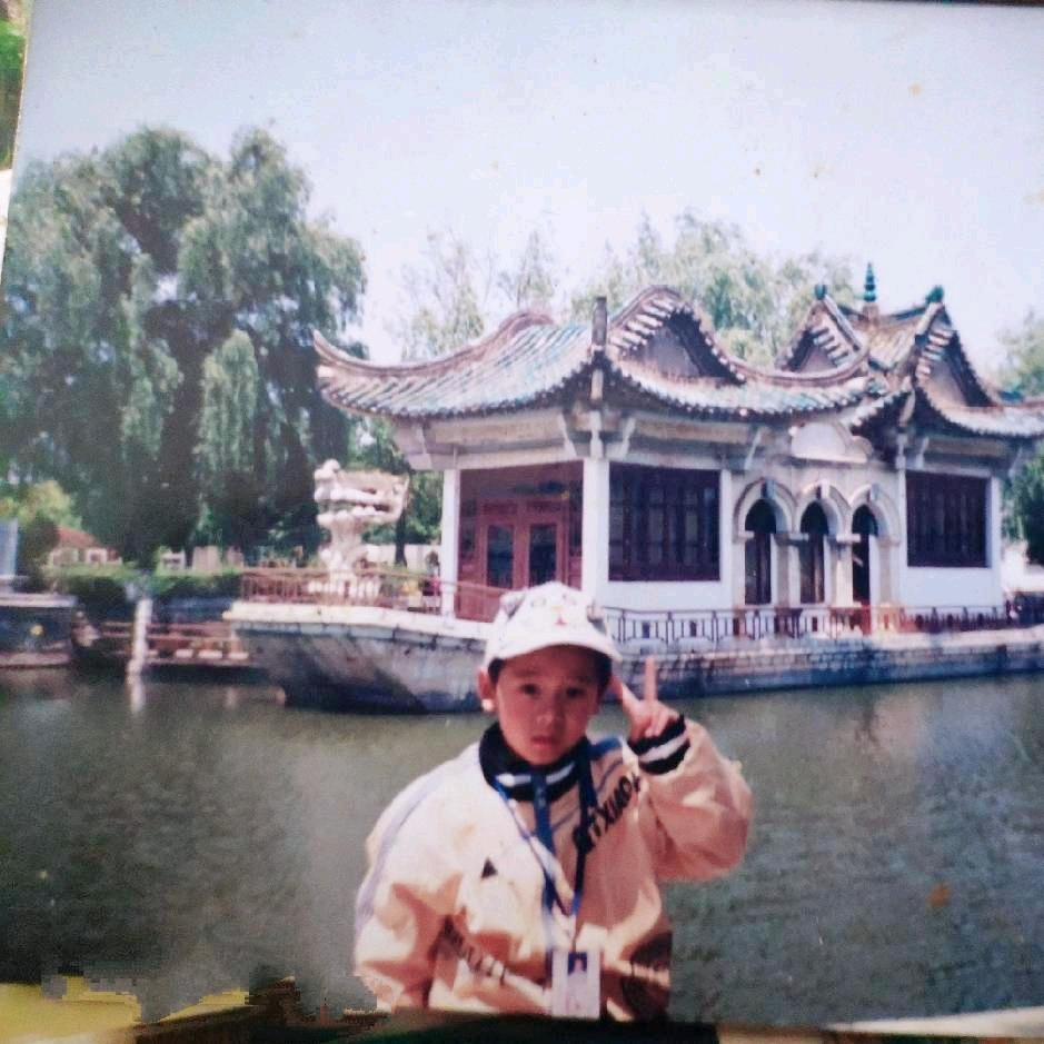 张大嘴巴哈
