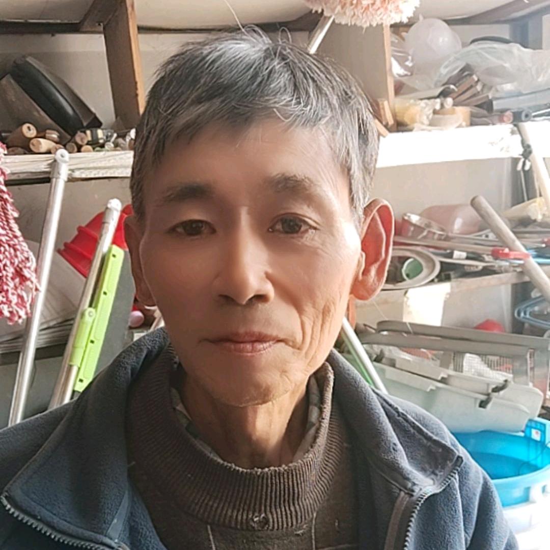 +*L马春祥