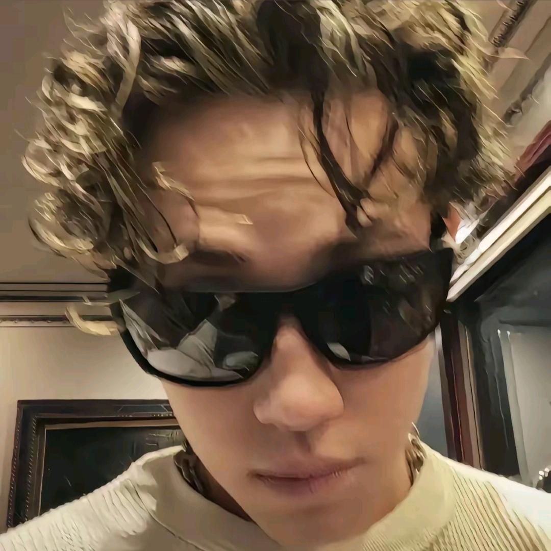 📿三好学渣🏀