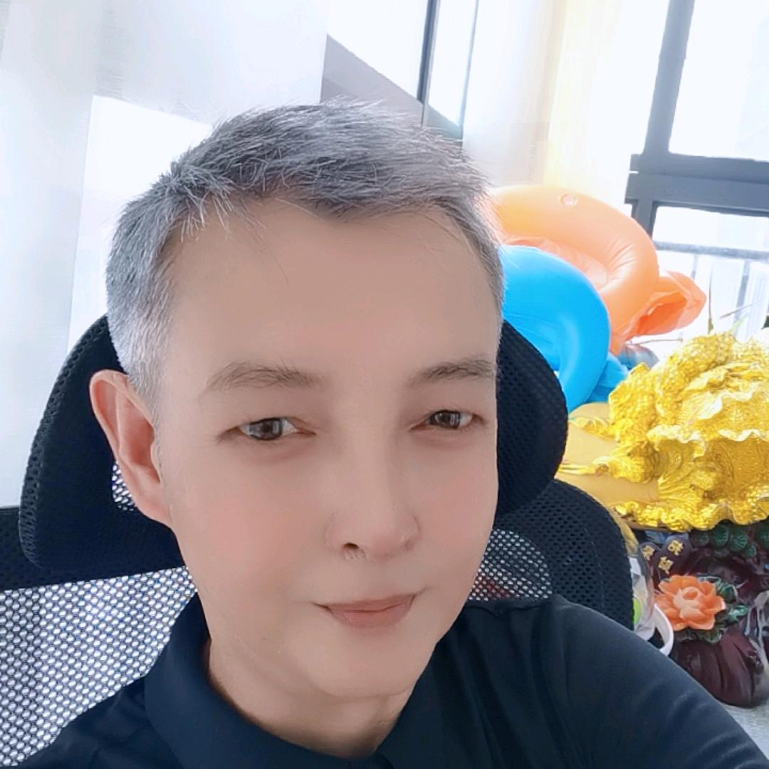 不再是当年的哥