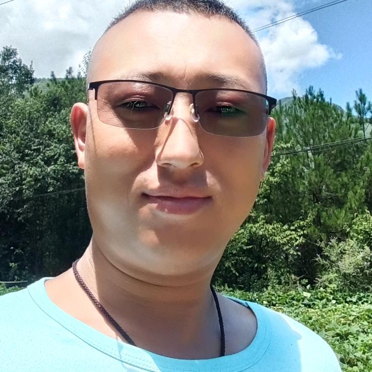 平平钢构，门窗安装