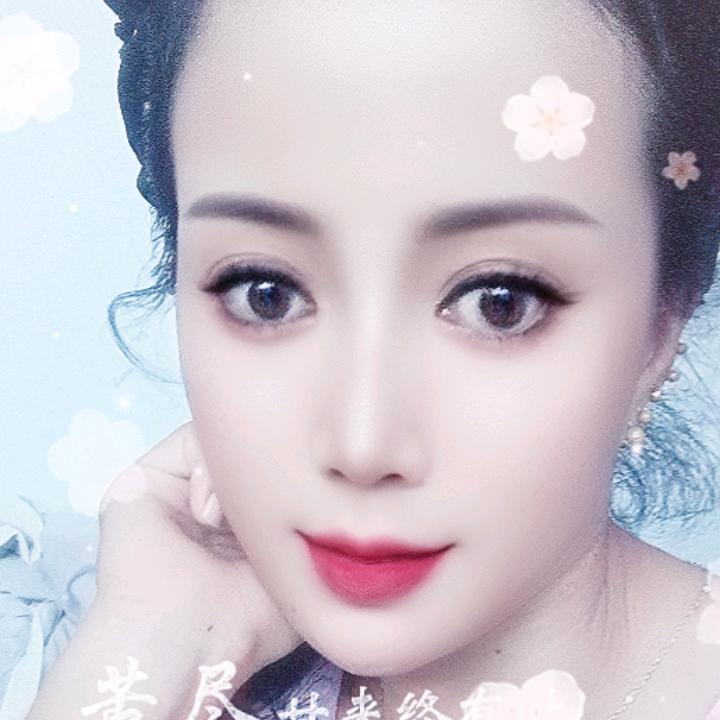越努力越幸运！首播