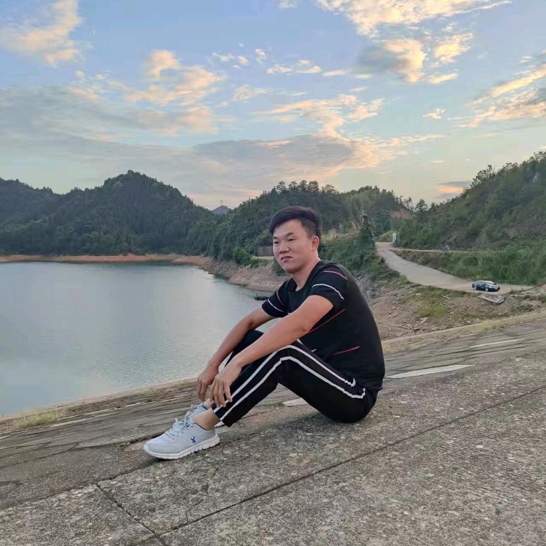 爱运动de小黄