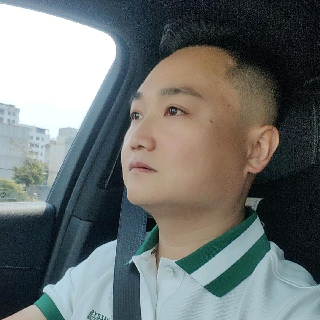 新亿油漆钣喷辅料批发-胡少