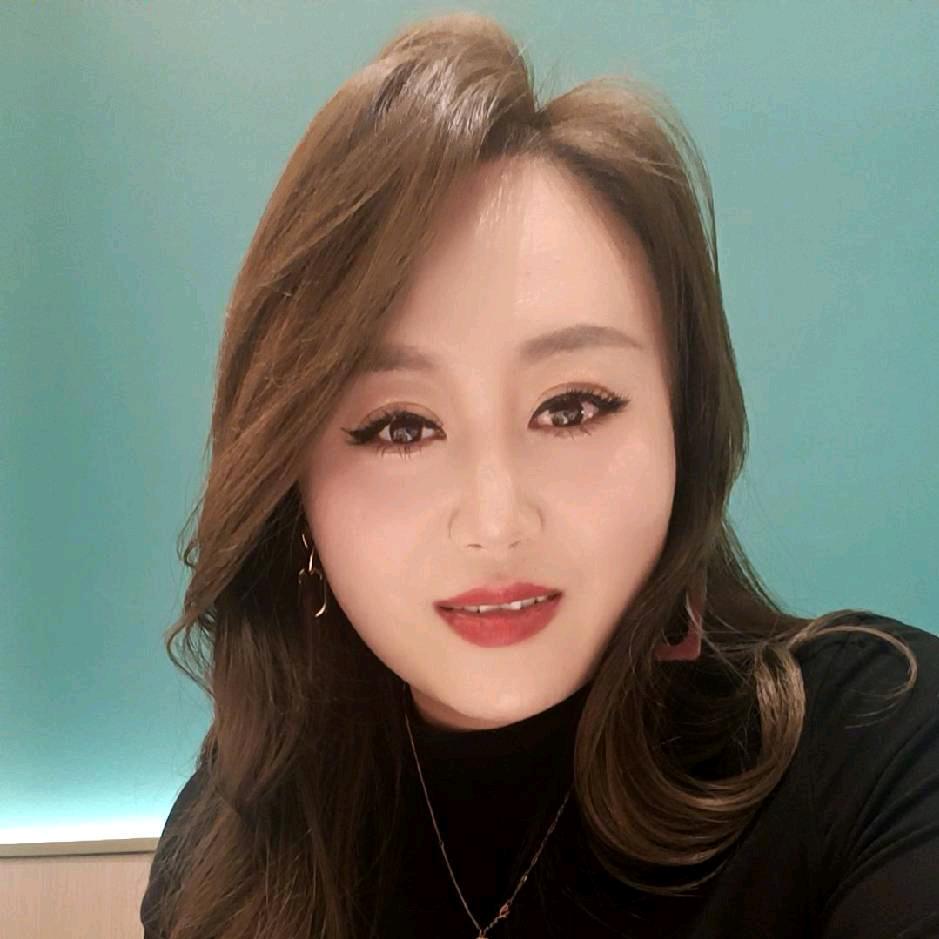 田甜  （开心记录生活）