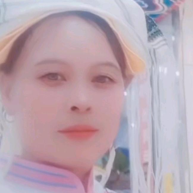 开心❤️过好每一天🌹🌹🍃