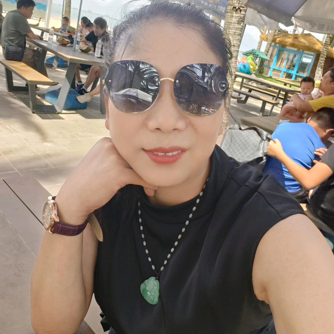 我是最幸福的姐姐