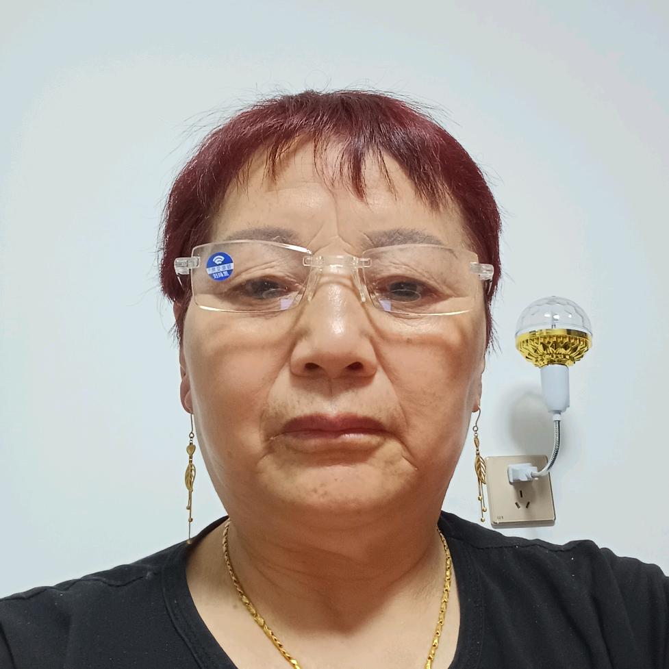 开心果，芳姐