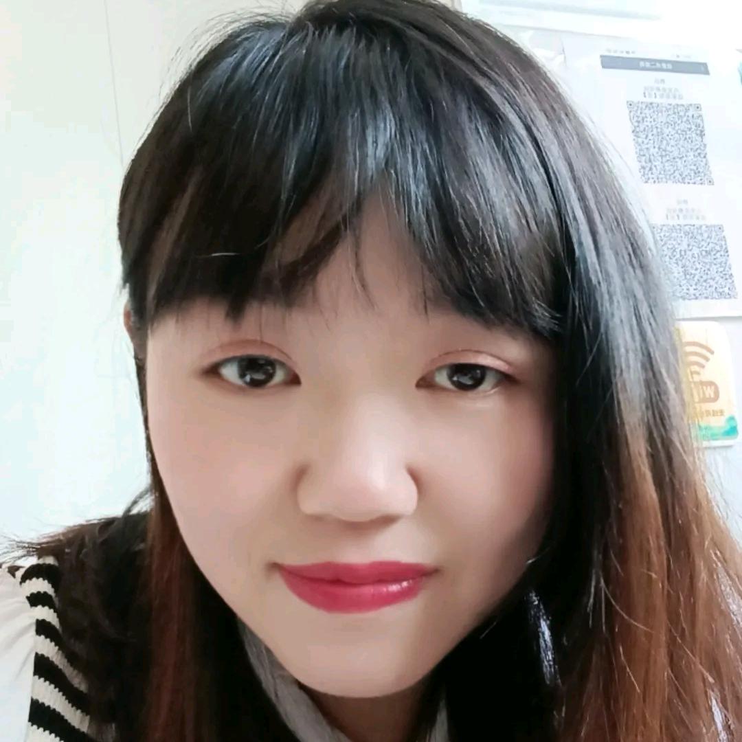 ♥心善则美，小何♥