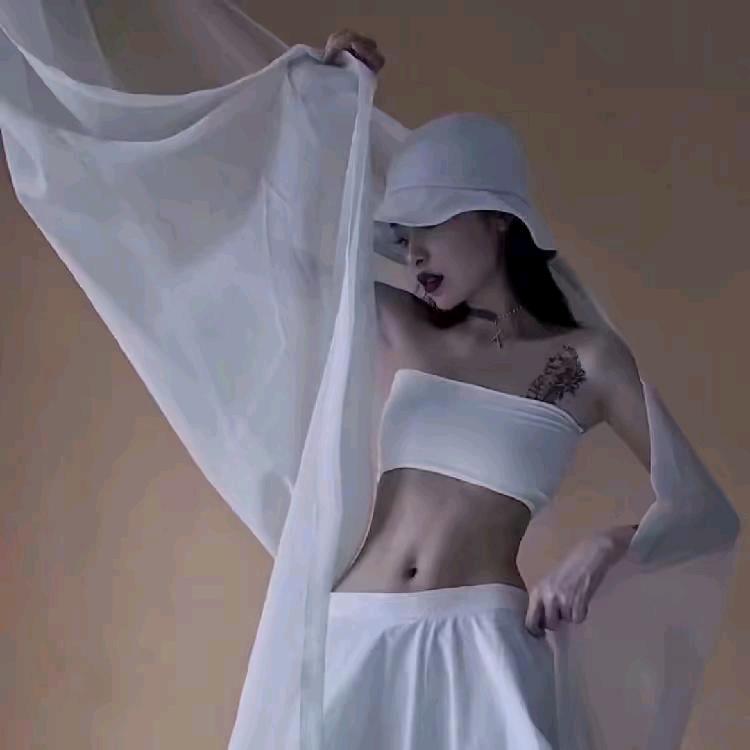 8090解压大合唱KTV（依梦）