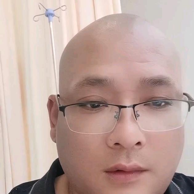抽烟伤肺