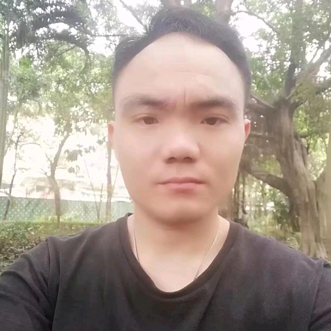 左耳绝情，右耳忘情