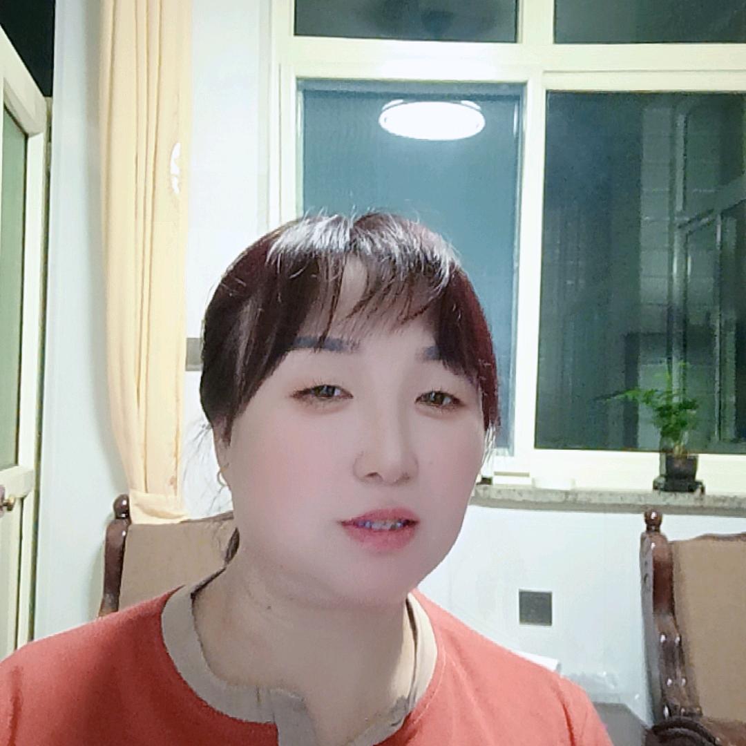 艳芳，晚上8点开播