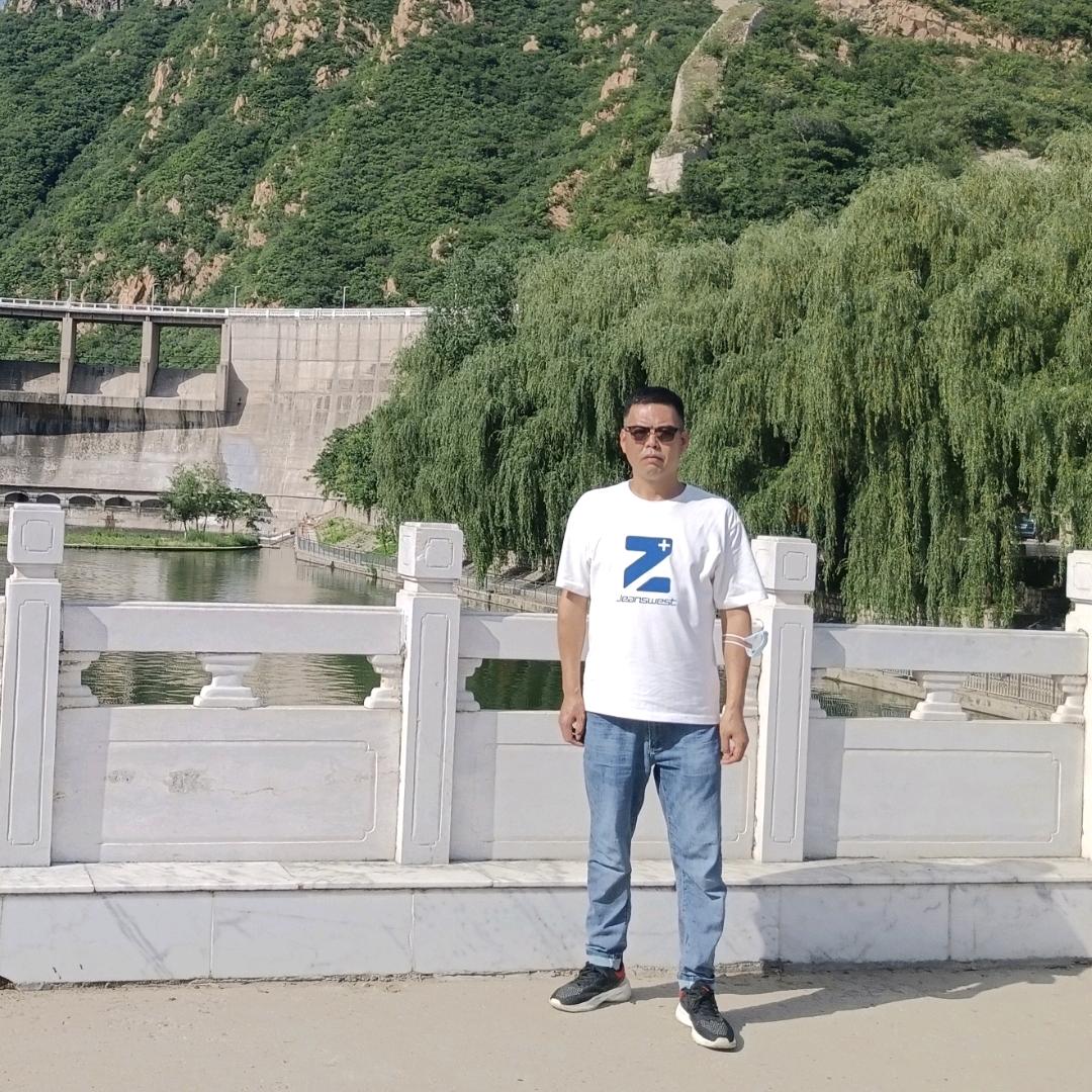 凌波伟步