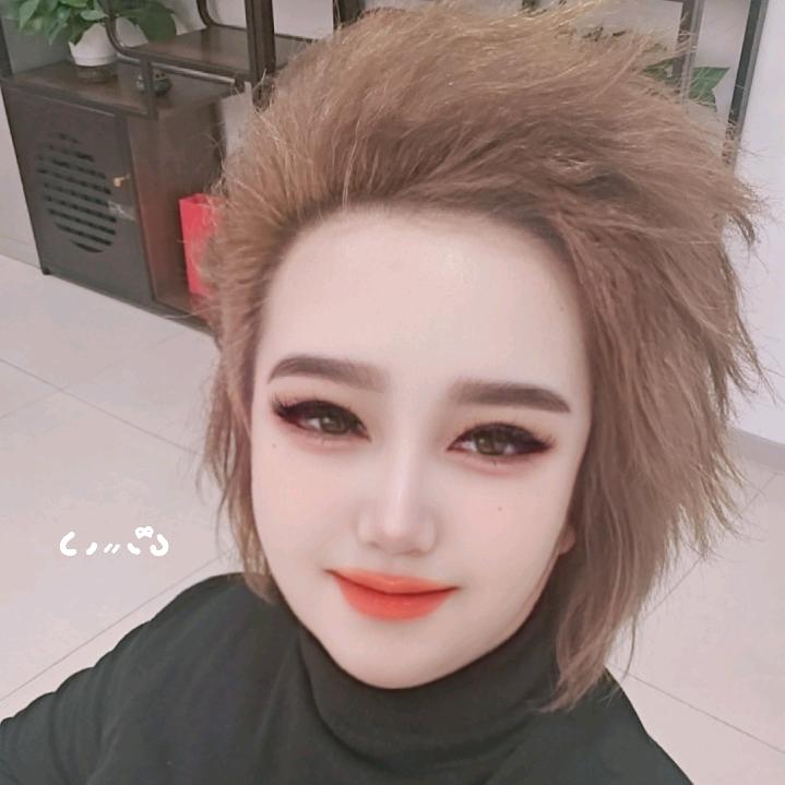 阿依努尔·阿