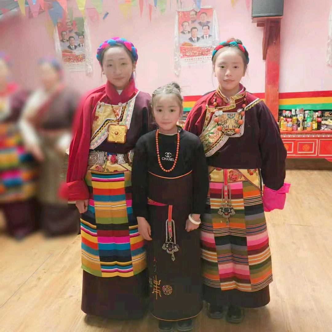 向巴格松