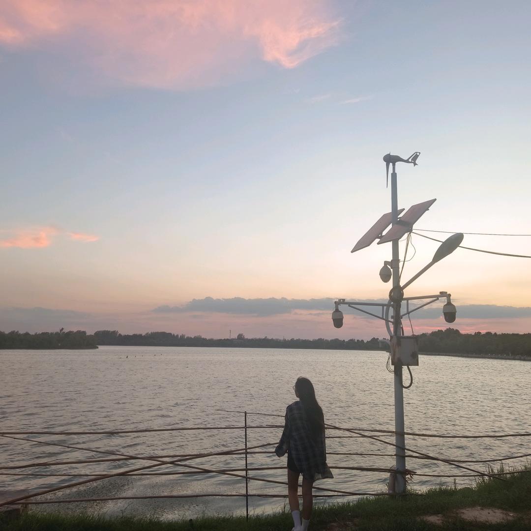 等日落🌇