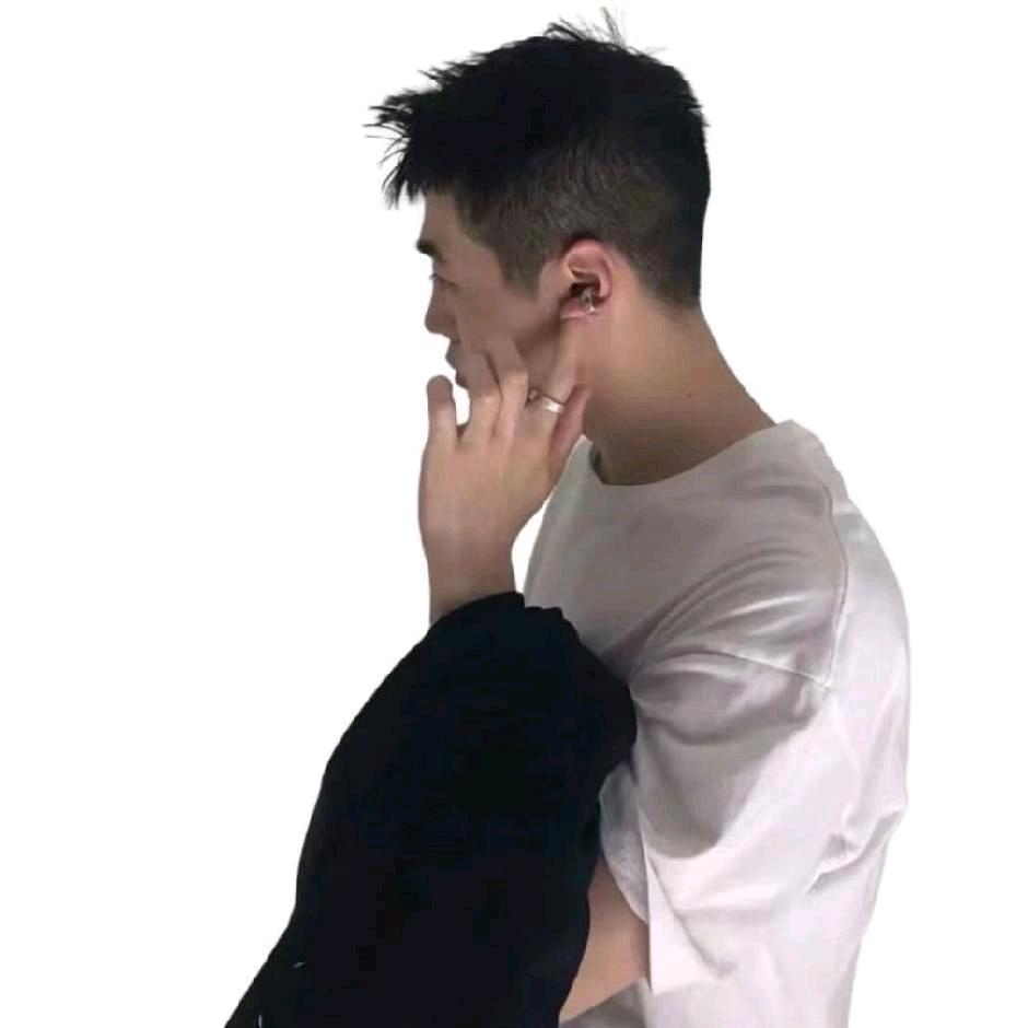开叉的鼻毛