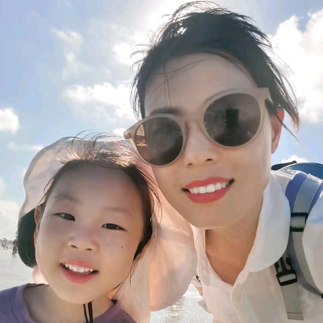 小嘟姐妈妈