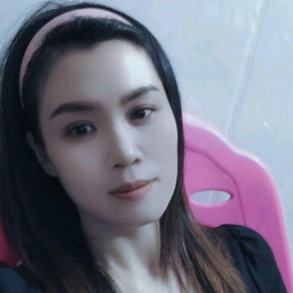 厶厶