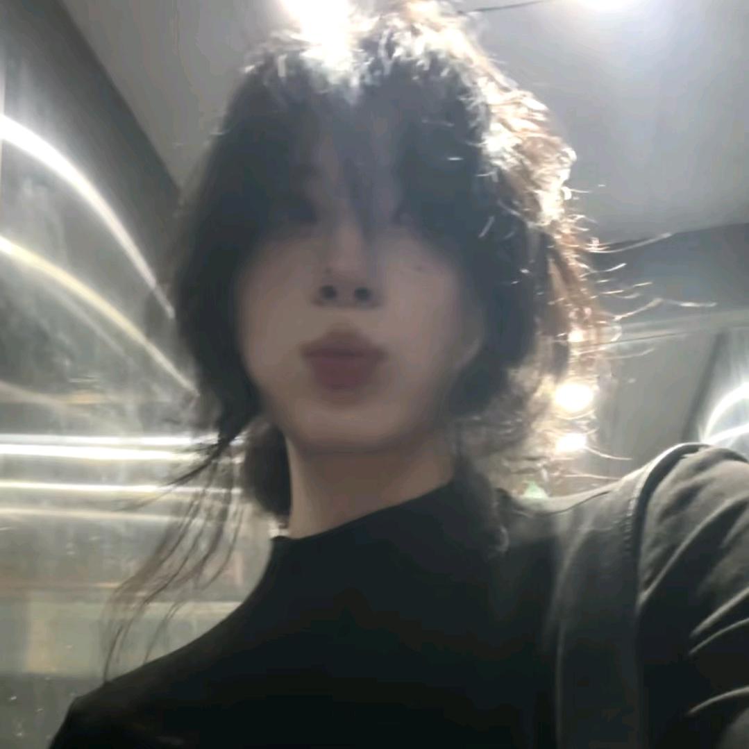 不吃香菜的惠惠子🥙