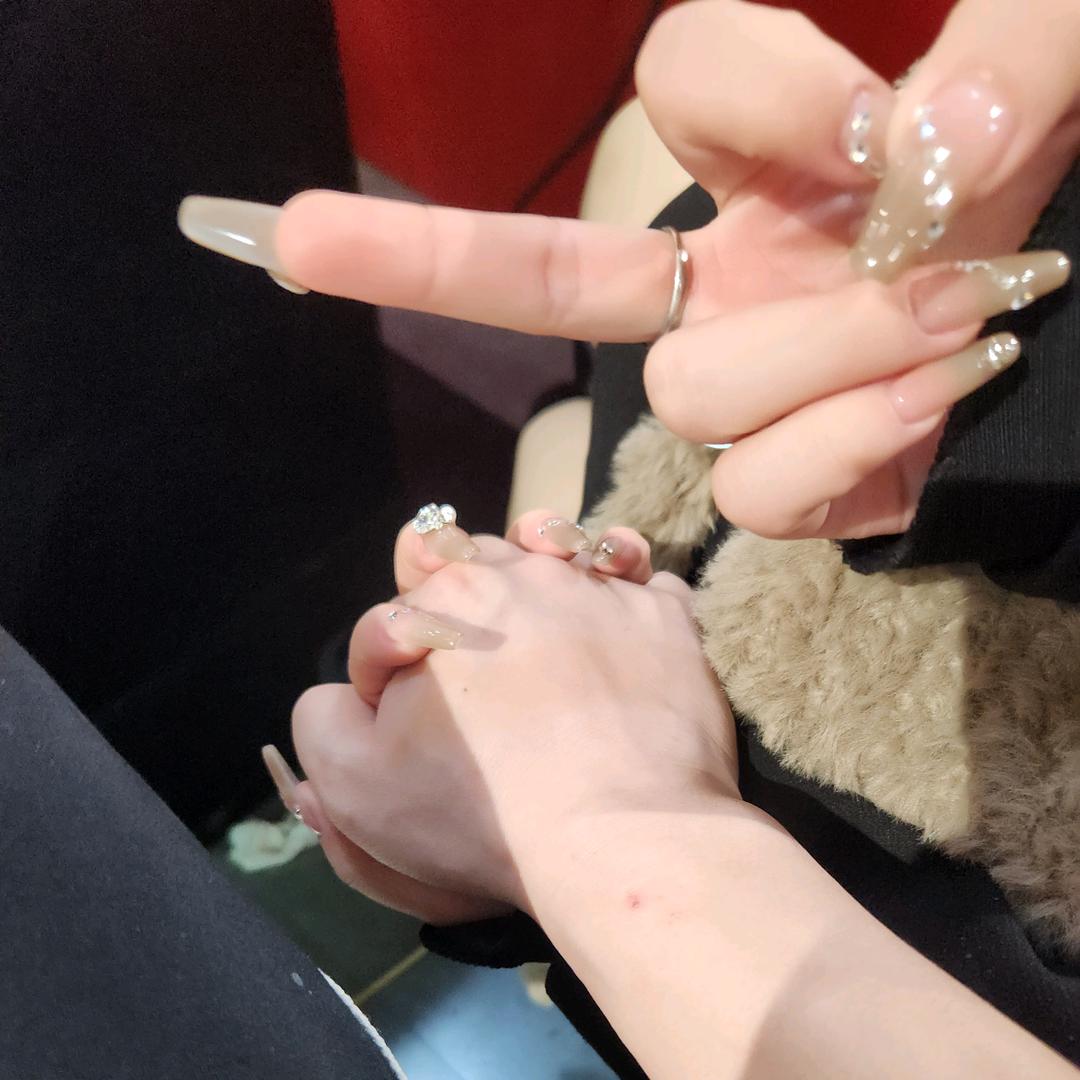 努力不一定有结果，不努力一定没有结果。