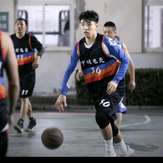 小丁同学🏀