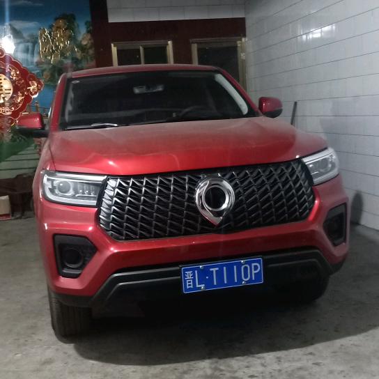 何亚俊承接婚庆，电子屏，礼炮，奔驰车队