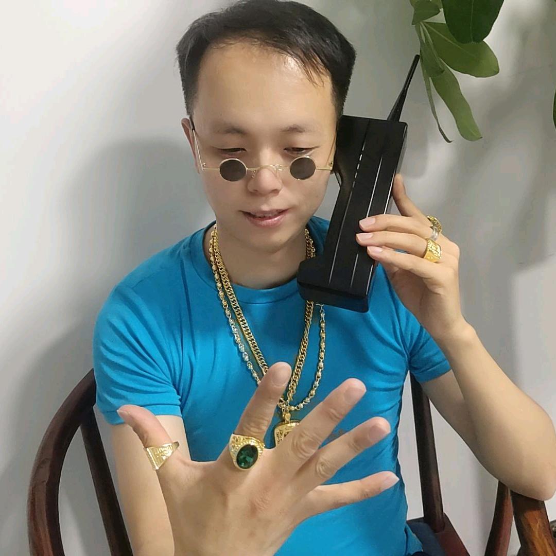 逆境之光～老黄