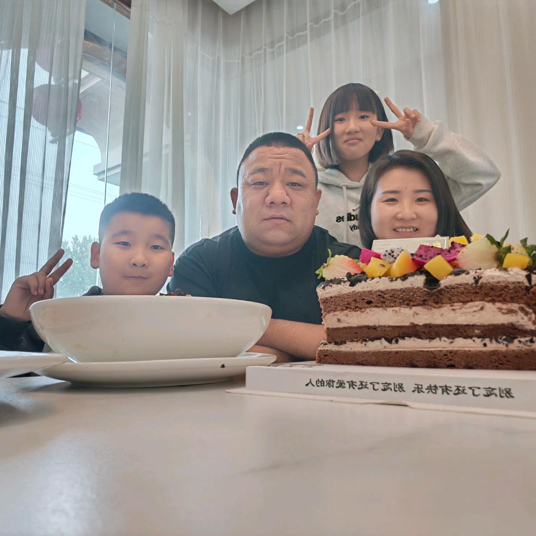 S.  【承蒙厚爱】