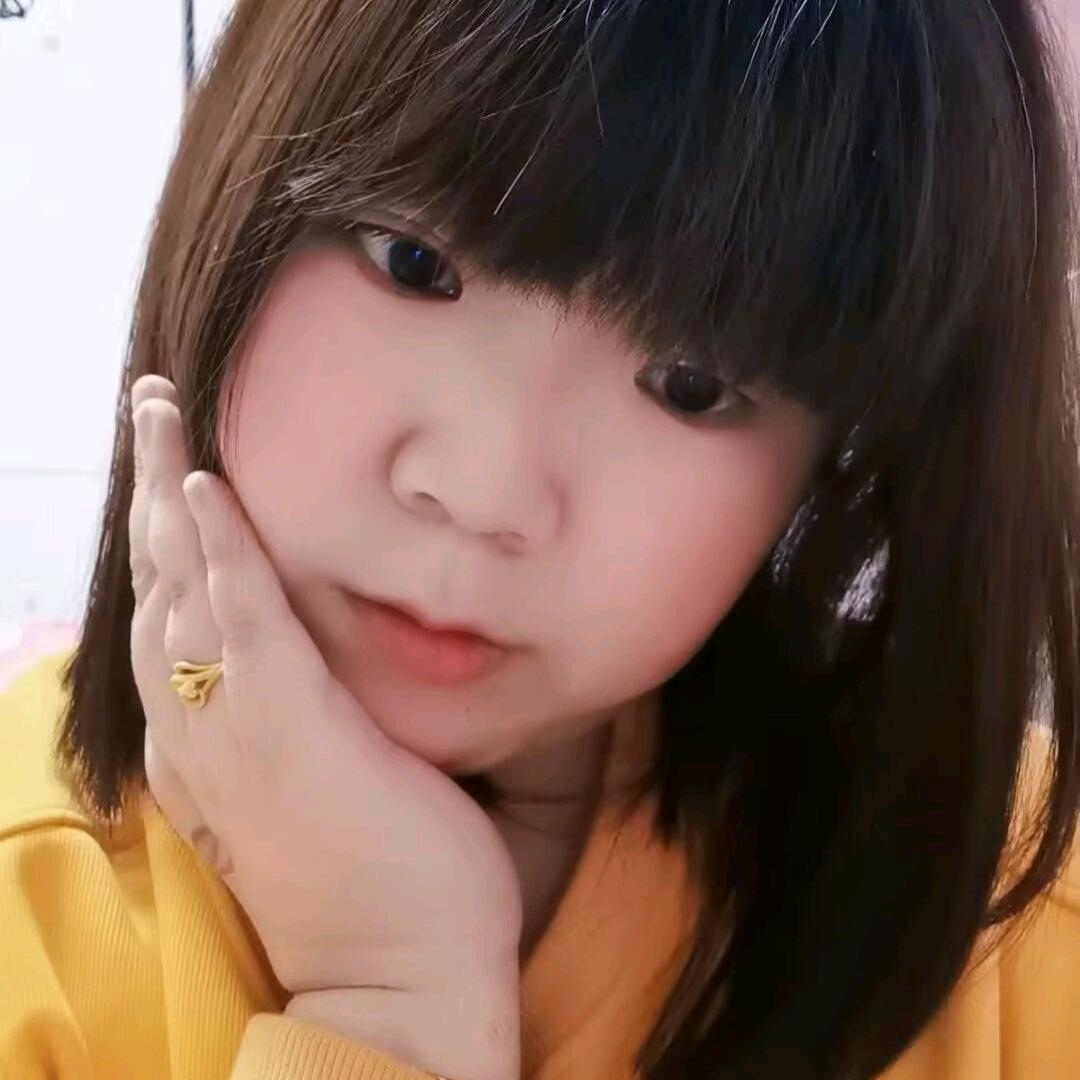 丫头🍒 🍒