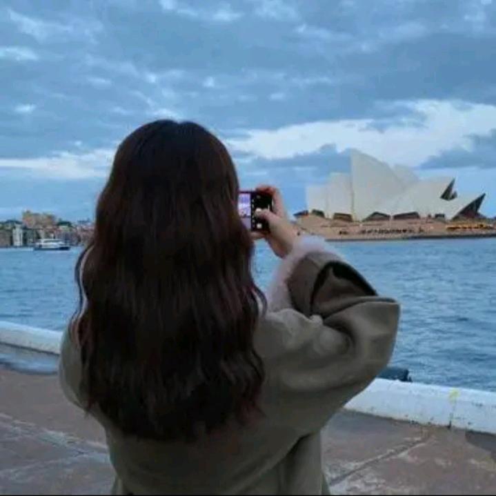 闹什么(๑•̌.•̑๑)ˀ̣ˀ̣