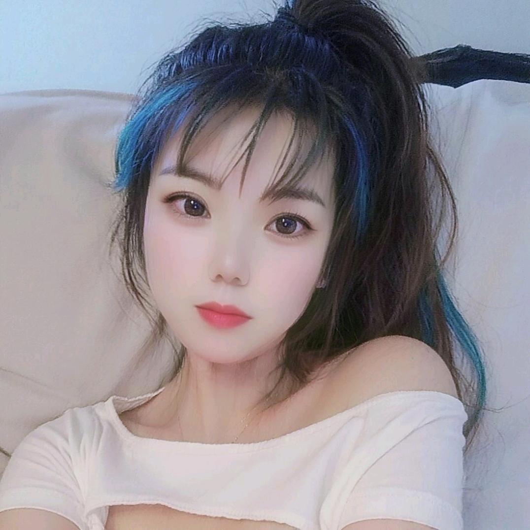 高傲的/♥女王👑范