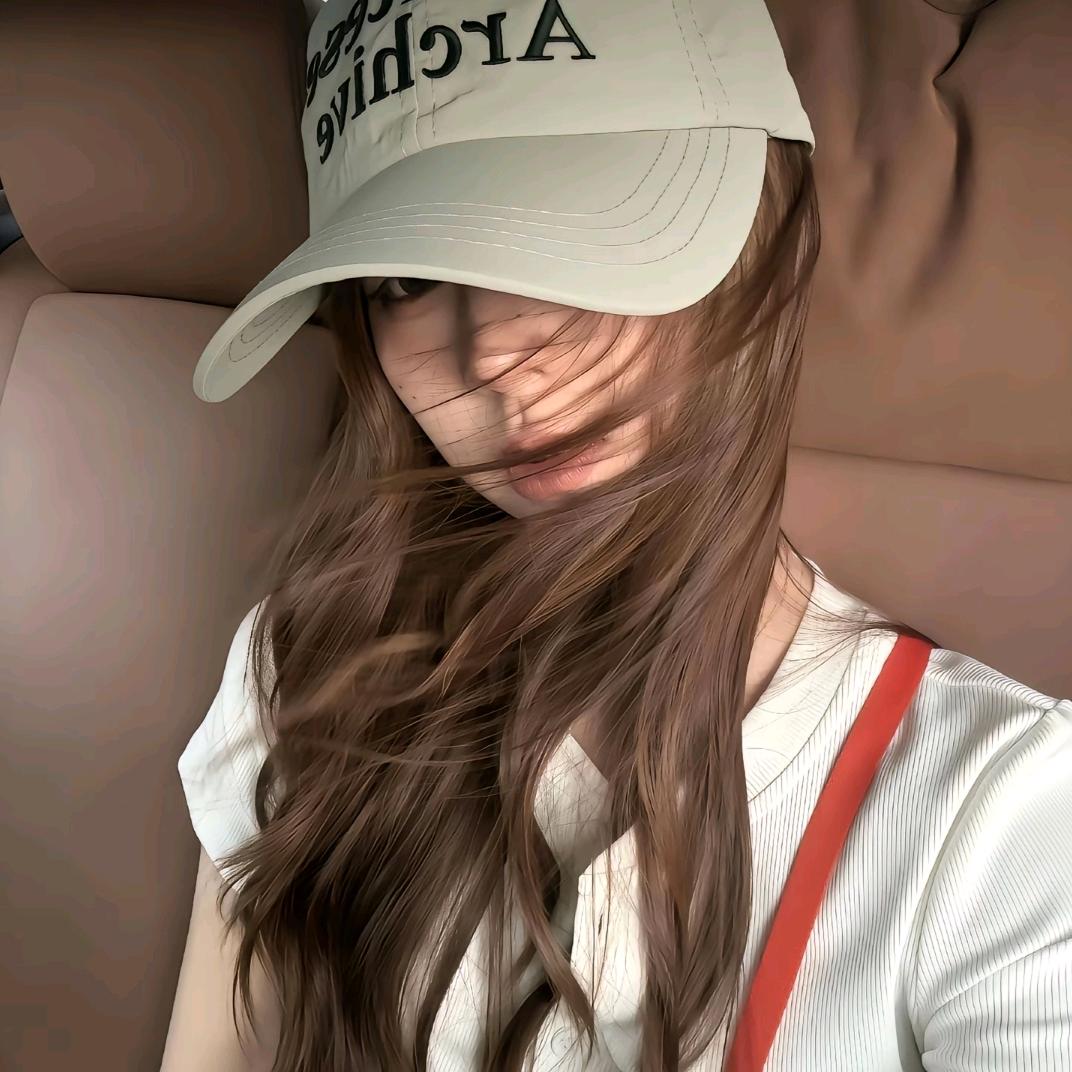 你总难逃暧昧^.