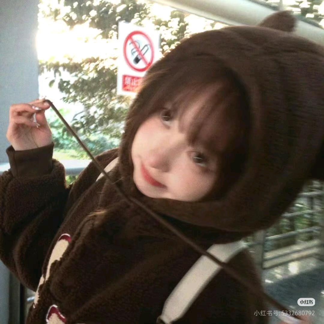 LෆI U喵喵🧏🏻