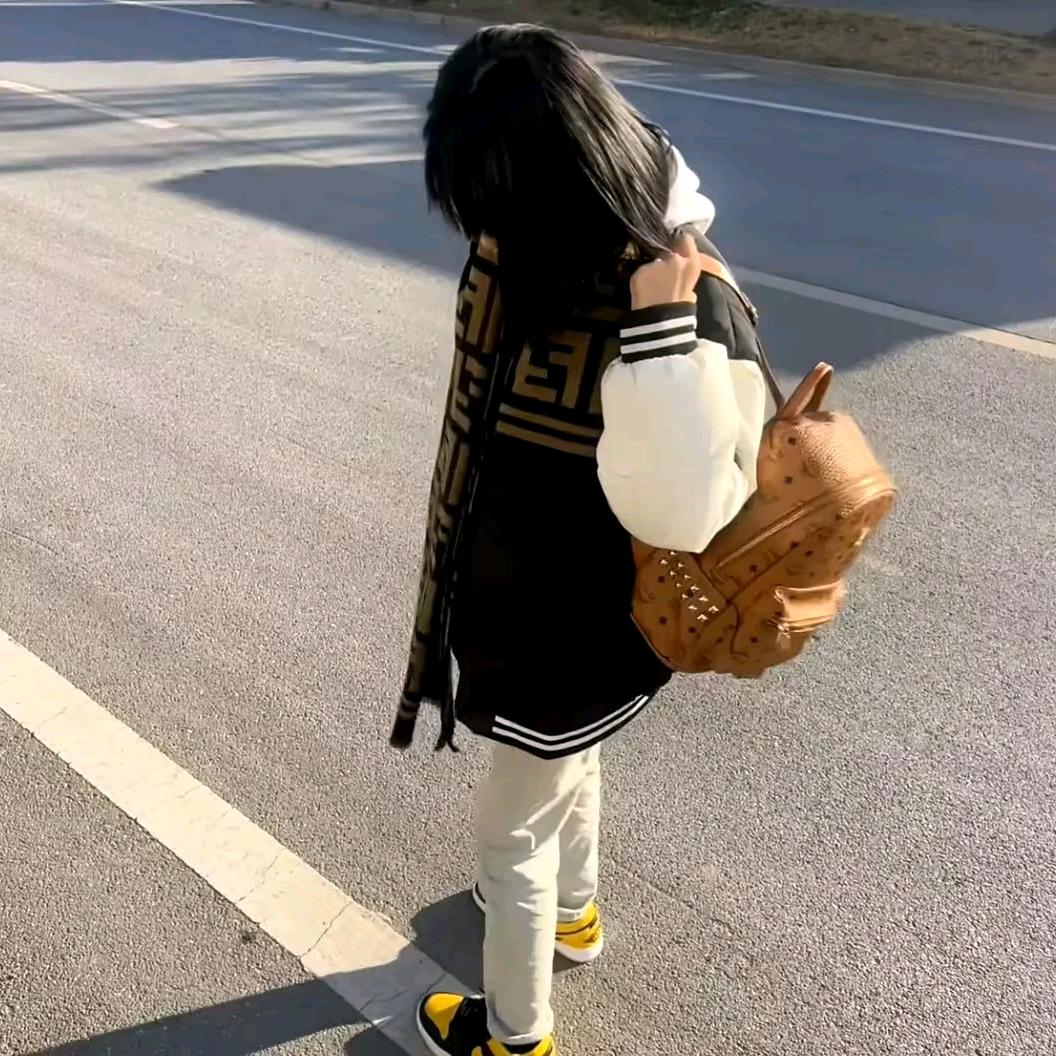 @钱买不到真心