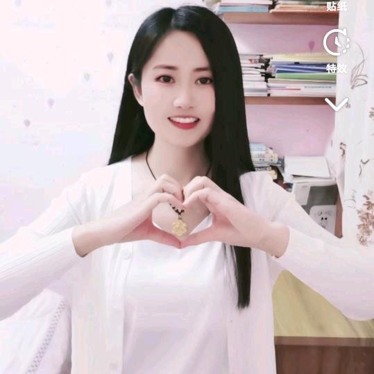 🍀小芳