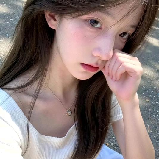 ฅ ᳐暴走小萝莉 ᳐੭