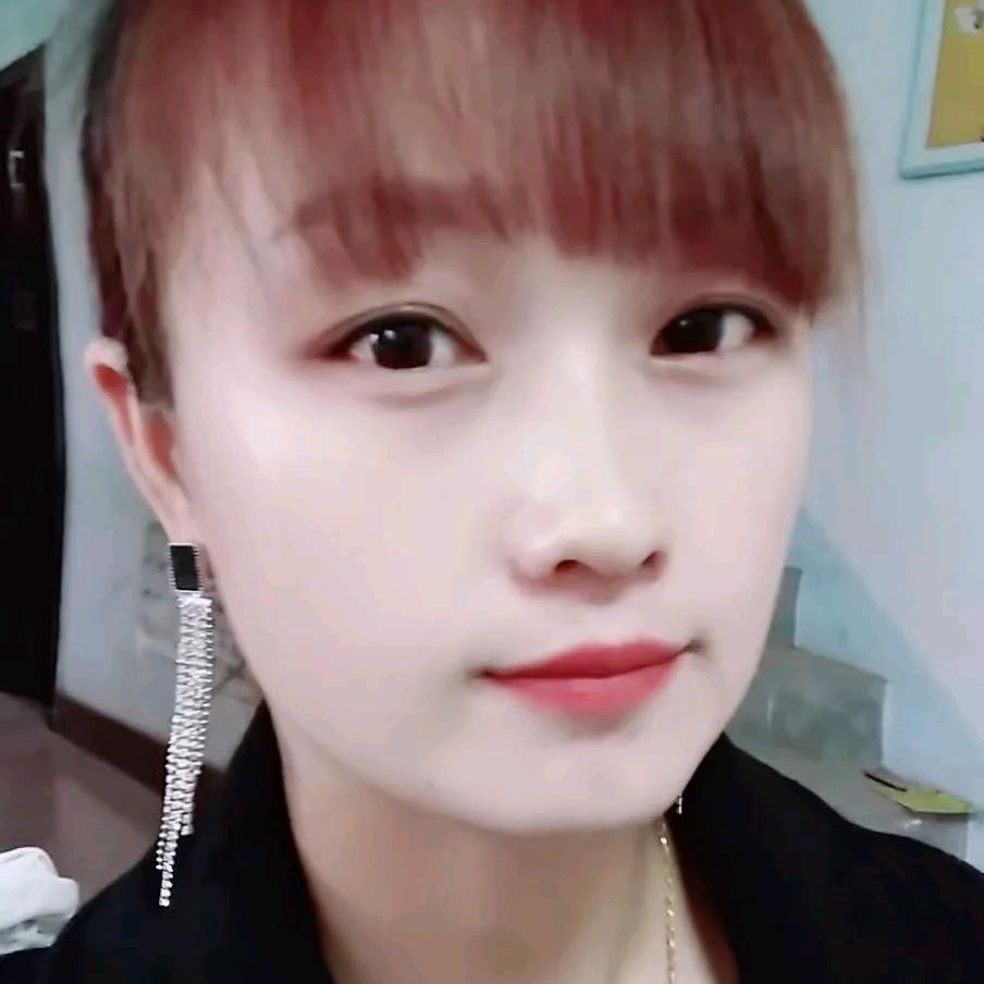 X (៸៸᳐⦁⩊⦁៸៸᳐ )੭ie 贝贝