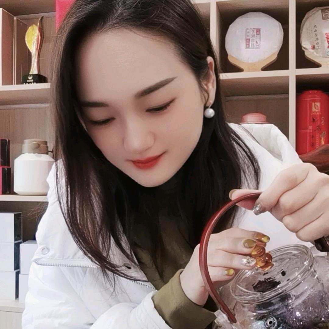 卖茶小姐姐