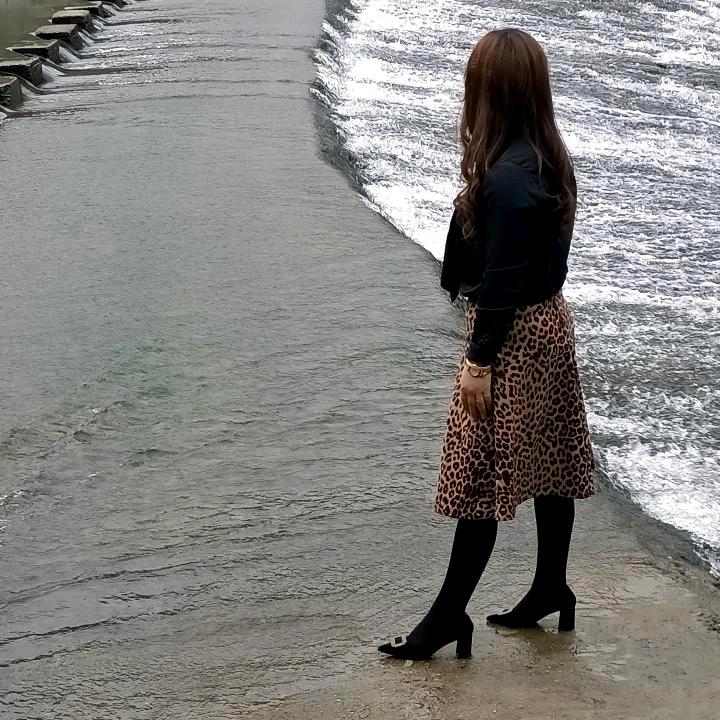 上饶小何地板辅料批发