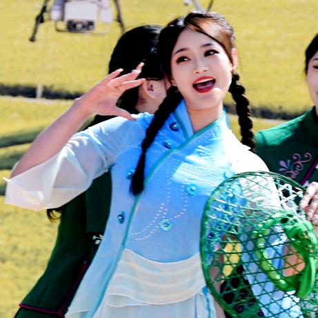 川妹子青霞🎤(拒绝连赞）