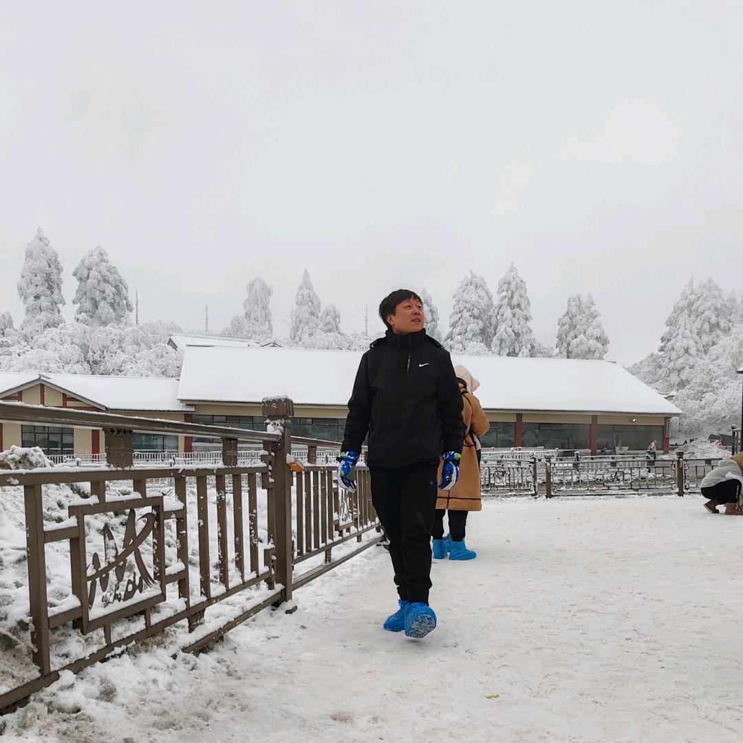 腾达中学（摩旅）